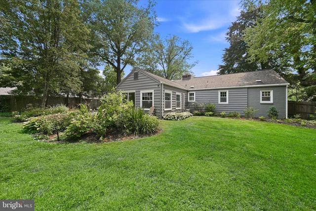 7 WESTOVER CIR, Wilmington, DE 19807