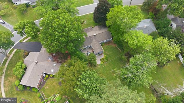 7 WESTOVER CIR, Wilmington, DE 19807