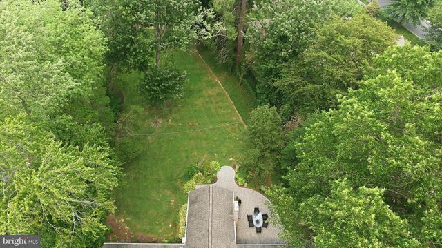 7 WESTOVER CIR, Wilmington, DE 19807