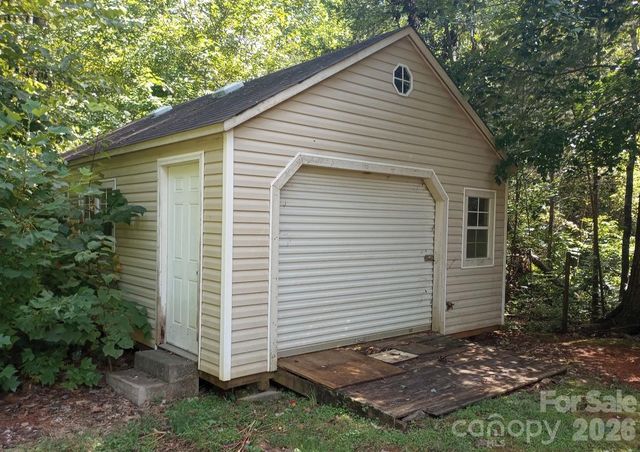 9575 Old Concord Road, China Grove, NC 28023