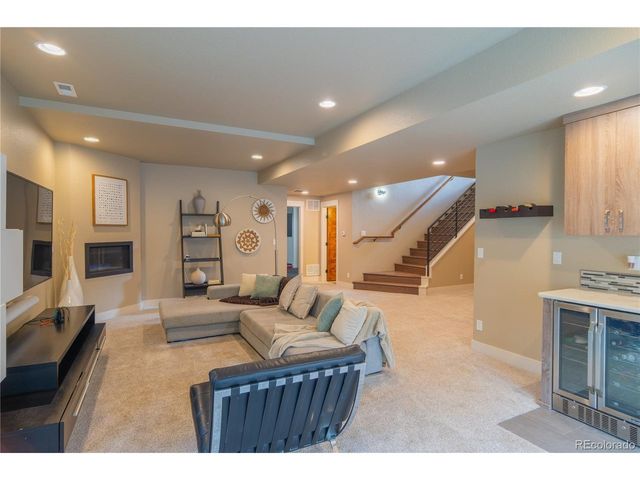 19795 Sleepy Hollow Rd, Monument, CO 80132