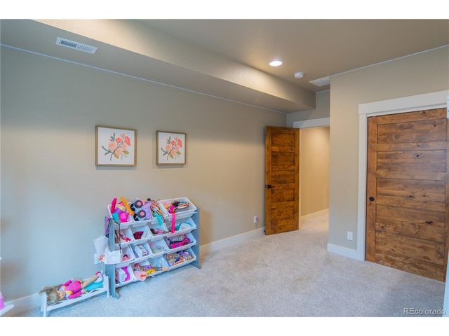 19795 Sleepy Hollow Rd, Monument, CO 80132
