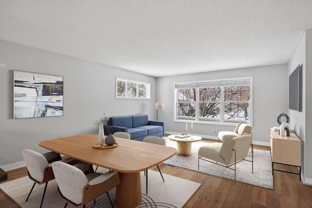 1667 Arona Street 8, Falcon Heights, MN 55108