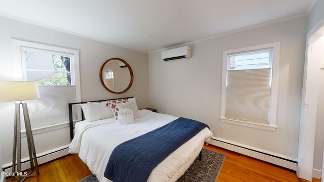 207 Regent Street, Saratoga Springs, NY 12866