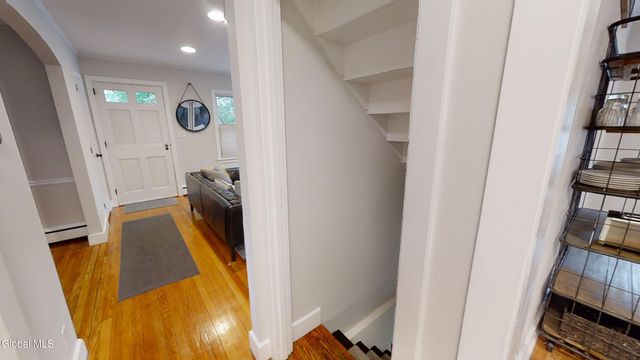 207 Regent Street, Saratoga Springs, NY 12866