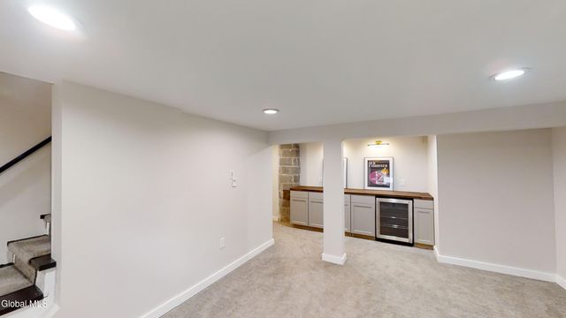 207 Regent Street, Saratoga Springs, NY 12866