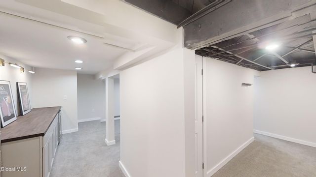 207 Regent Street, Saratoga Springs, NY 12866