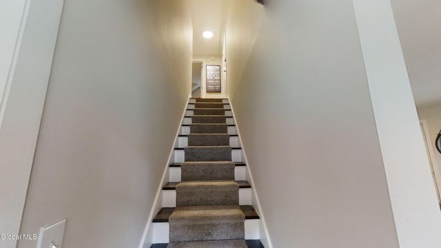 207 Regent Street, Saratoga Springs, NY 12866