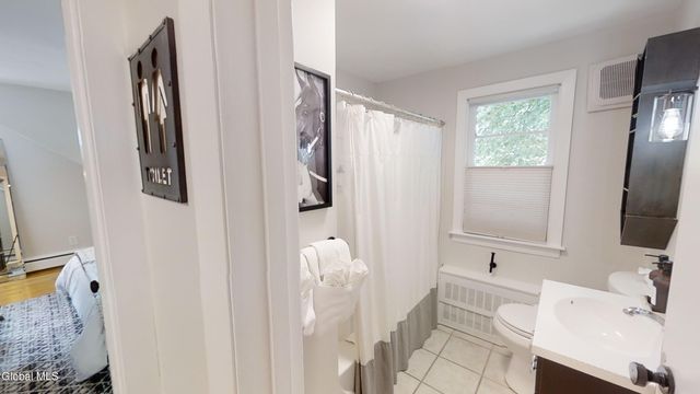 207 Regent Street, Saratoga Springs, NY 12866