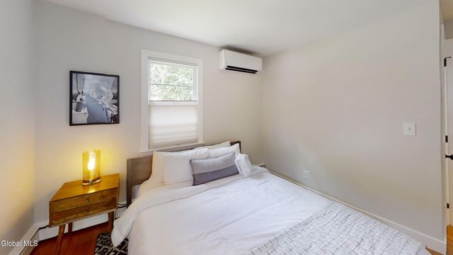 207 Regent Street, Saratoga Springs, NY 12866