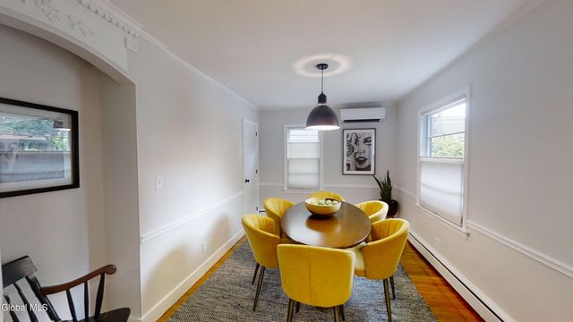 207 Regent Street, Saratoga Springs, NY 12866