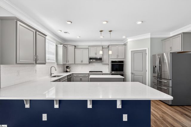 6030 Thicket Lane, Boiling Springs, SC 29316