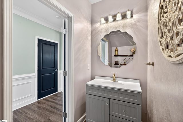 6030 Thicket Lane, Boiling Springs, SC 29316