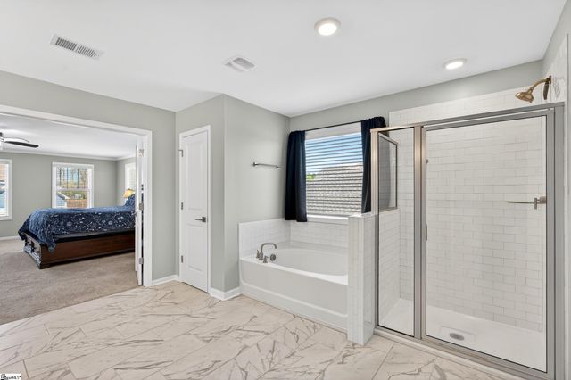 6030 Thicket Lane, Boiling Springs, SC 29316