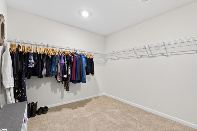 6030 Thicket Lane, Boiling Springs, SC 29316