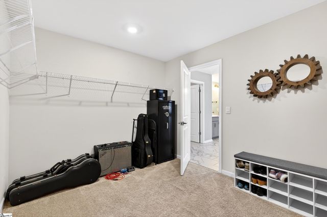 6030 Thicket Lane, Boiling Springs, SC 29316