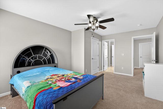 6030 Thicket Lane, Boiling Springs, SC 29316