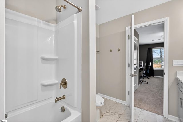 6030 Thicket Lane, Boiling Springs, SC 29316