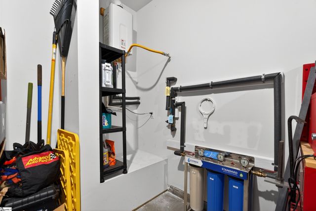 6030 Thicket Lane, Boiling Springs, SC 29316