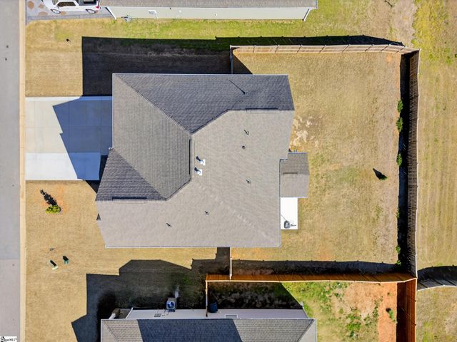 6030 Thicket Lane, Boiling Springs, SC 29316