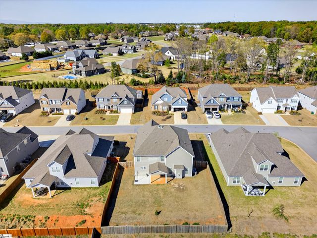 6030 Thicket Lane, Boiling Springs, SC 29316