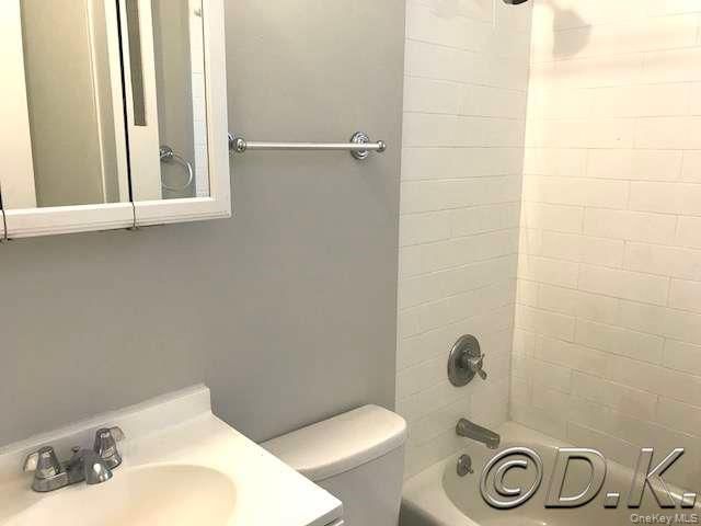 215 E Broadway 5S, Long Beach, NY 11561