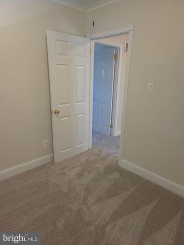670 SACRAMENTO DR, Mantua, NJ 08051