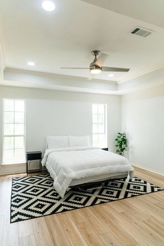 2201 Fairbanks Street, Nederland, TX 77627