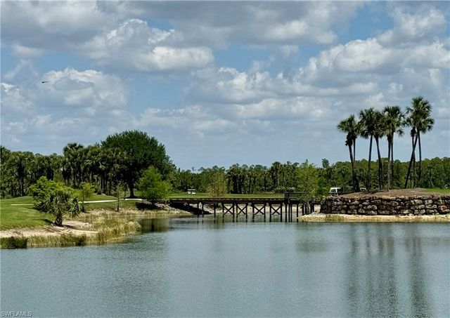 4884 Hampshire Ct Apt 104, Naples, FL 34112