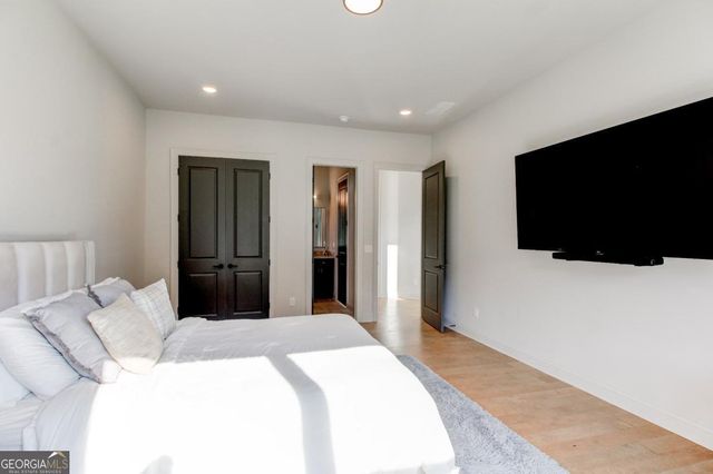 2900 Waterford Drive SW, Conyers, GA 30094