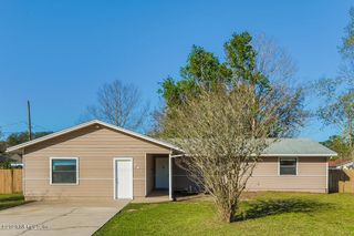 301 N HIGHLAND Avenue, Green Cove Springs, FL 32043
