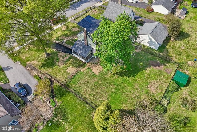 17 W RIDGE RD, Media, PA 19063