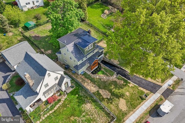 17 W RIDGE RD, Media, PA 19063