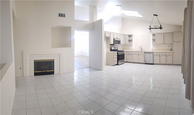 3080 Hampton Avenue, Hemet, CA 92545
