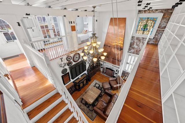 49 Grove St Penthouse, Boston, MA 02114