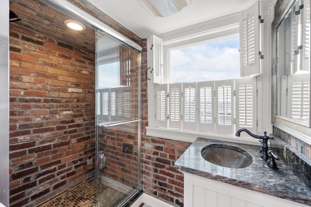 49 Grove St Penthouse, Boston, MA 02114