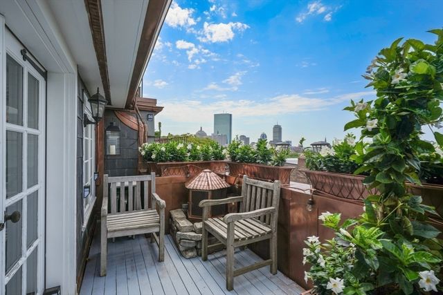 49 Grove St Penthouse, Boston, MA 02114