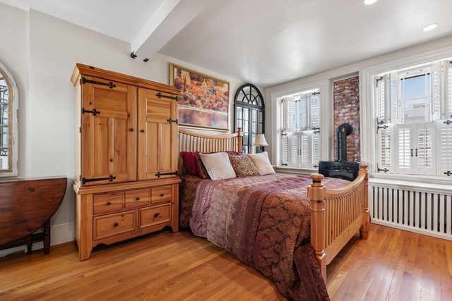 49 Grove St Penthouse, Boston, MA 02114