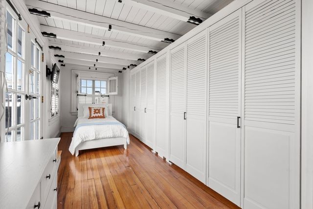 49 Grove St Penthouse, Boston, MA 02114