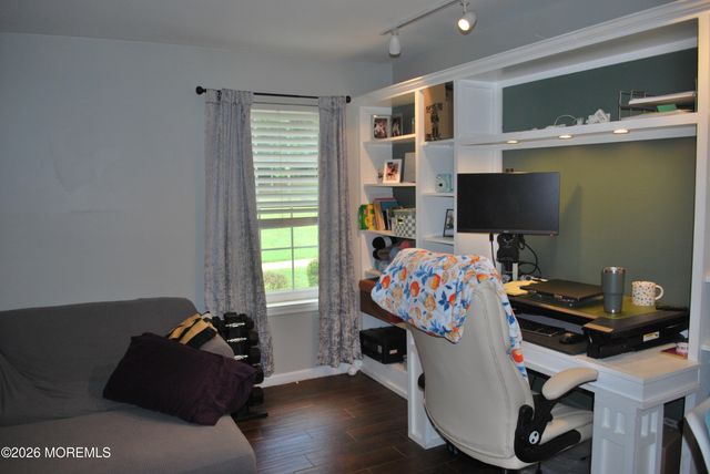5 Powell Court 14, Hightstown, NJ 08520