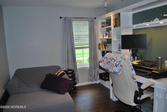 5 Powell Court 14, Hightstown, NJ 08520