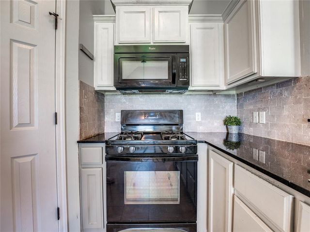 10009 Allie Hope Lane, Yukon, OK 73099