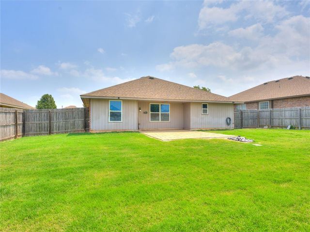 10009 Allie Hope Lane, Yukon, OK 73099