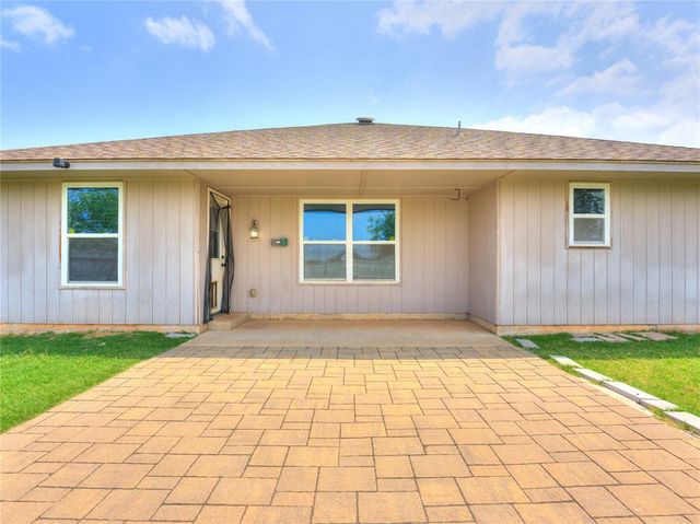 10009 Allie Hope Lane, Yukon, OK 73099