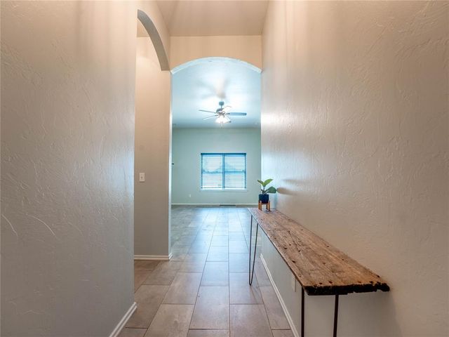 10009 Allie Hope Lane, Yukon, OK 73099