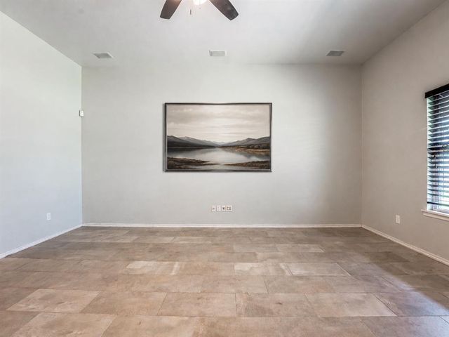 10009 Allie Hope Lane, Yukon, OK 73099
