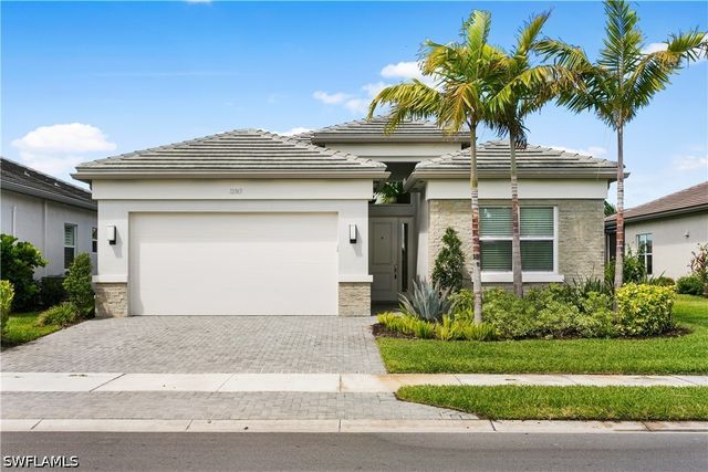 12363 Purple Ficus WAY, Naples, FL 34120