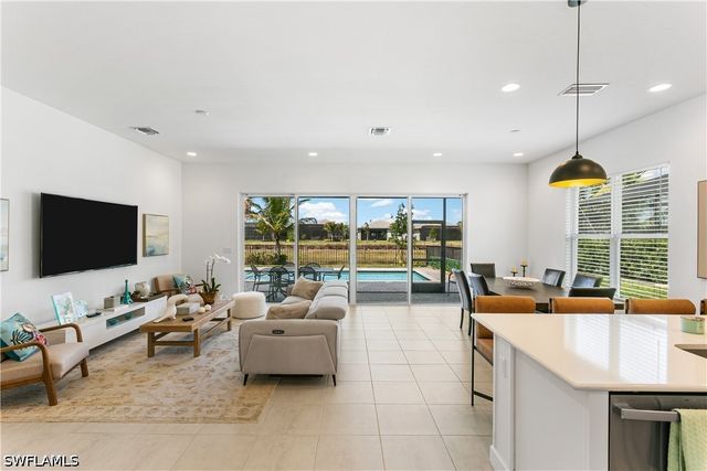 12363 Purple Ficus WAY, Naples, FL 34120