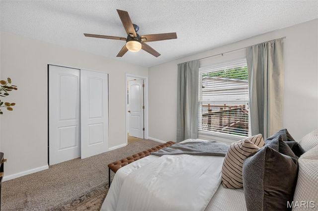 5738 Lost Brook Court, Oakville, MO 63129