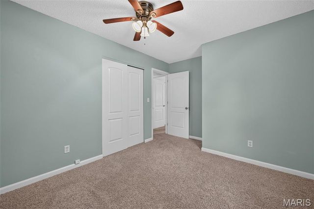 5738 Lost Brook Court, Oakville, MO 63129
